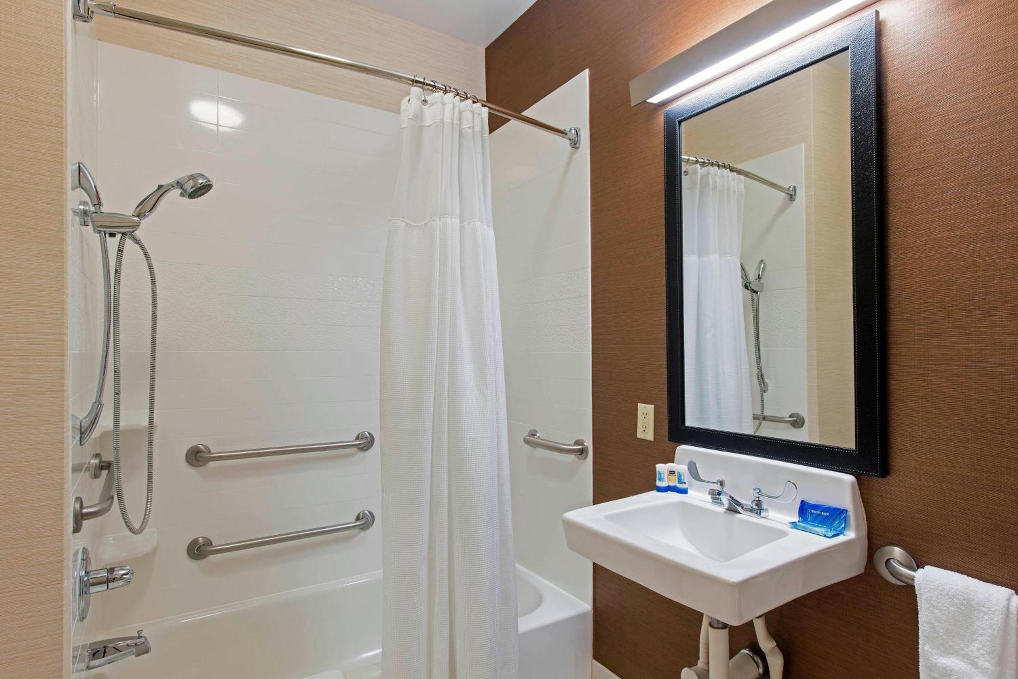 Fairfield Inn & Suites By Marriott Bloomington Luaran gambar