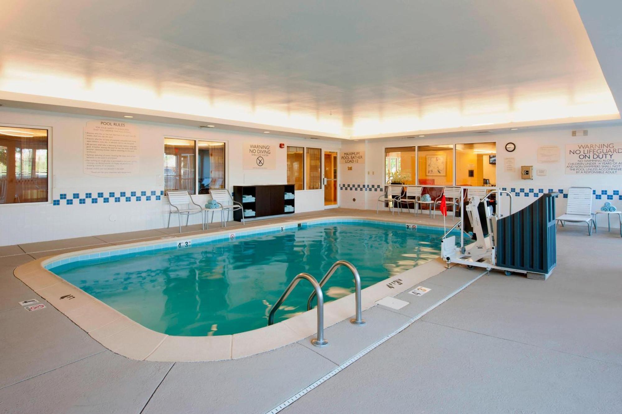 Fairfield Inn & Suites By Marriott Bloomington Luaran gambar