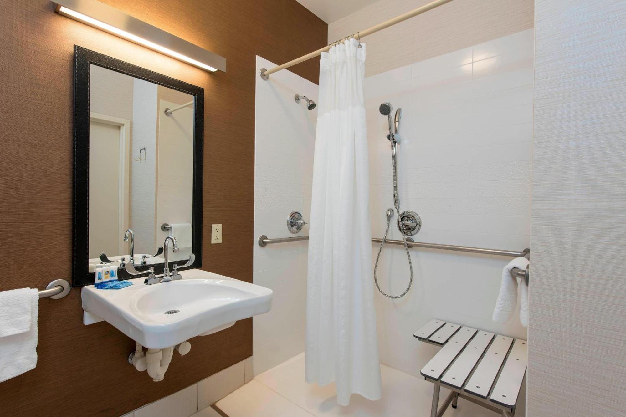 Fairfield Inn & Suites By Marriott Bloomington Luaran gambar